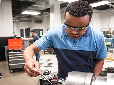 Machine Maker Apprentice Apprenticeship Overview (78 mins) | Julius.live